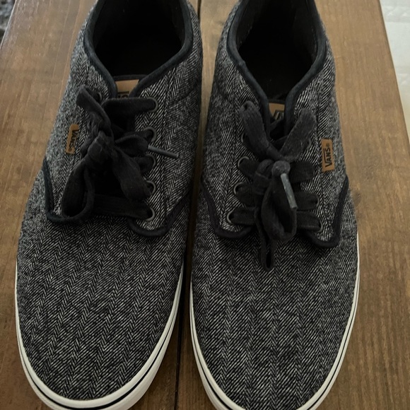 Men’s “Vans”Navy shoes - Picture 4 of 13